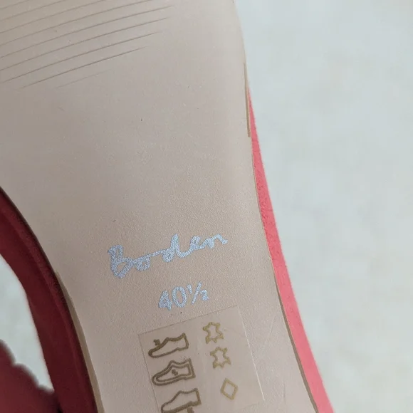 Boden Pink Scalloped Suede Round Toe Ballet Flats - Picture 9 of 9